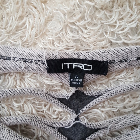 **SOLD**Open Back Sweatshirt - Picture 2 of 3